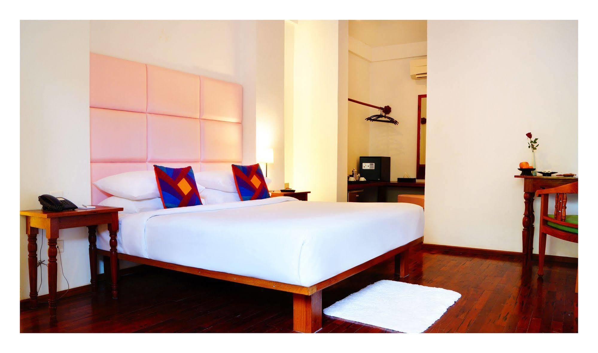 Oasis Hotel Nyaung-U Luaran gambar